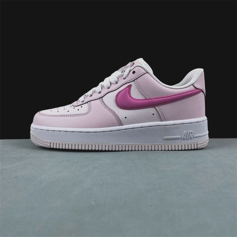 Nike Air Force 1' 07 Lx Paw
Print Rosa